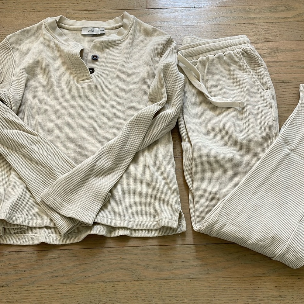 Onia Waffle Set - image 1